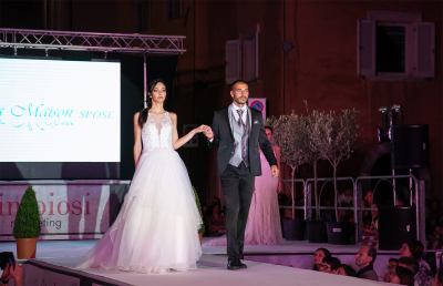 Ascoli Piceno, 22 Agosto appuntamento con ''Moda sotto le Stelle...il centro sfila''