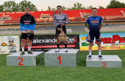 Ciclismo marchigiano post lockdown subito col sorriso tra cronoscalata, pista e strada