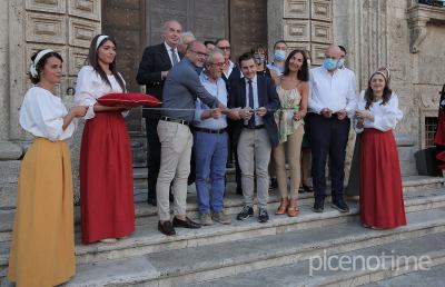 Ascoli Piceno, inaugurata a Palazzo dei Capitani bellissima mostra “La Quintana secondo Procopio”