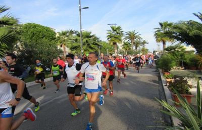 Podismo, agli sgoccioli le iscrizioni per ''Donne in Rosa'' a Grottammare