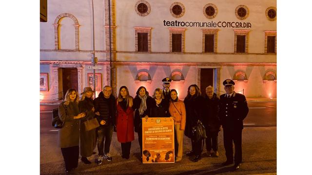 Soroptimist Club Ascoli Piceno, a San Benedetto entra nel vivo ''Accendiamo la città contro la violenza di genere''