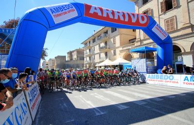Ciclismo, il ringraziamento della FCI Marche all’organizzazione del Giro delle Marche in Rosa