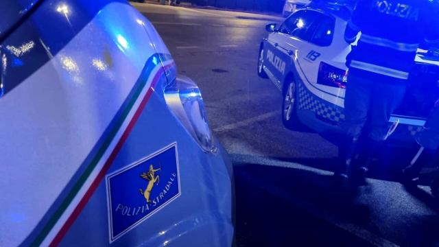 Polizia di Stato, ad Ascoli e San Benedetto contravvenzioni a due locali per violazioni amministrative