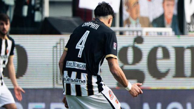 Ascoli Calcio, ammenda per lancio di petardo. Carpani accusa la settima ammonizione stagionale