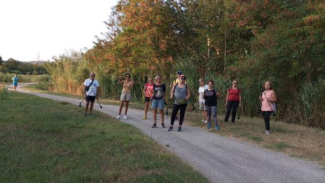 Colli del Tronto, camminata gratuita di Nordic Walking con partenza dal Bar ''Dolce e Salato''