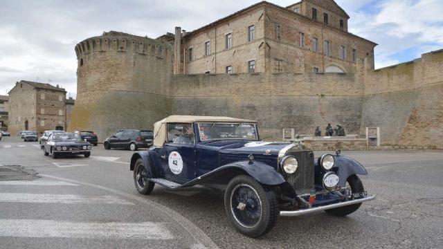 Automobile Club Ascoli-Fermo, vetture straordinarie per la tappa di “Ruote nella Storia 2021” a Grottammare