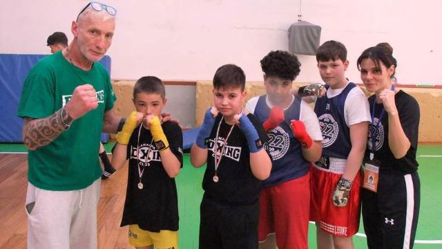 Giornata di boxe a Recanati con tanti giovani 'canguri' provenienti da Marche, Emilia Romagna e Umbria 