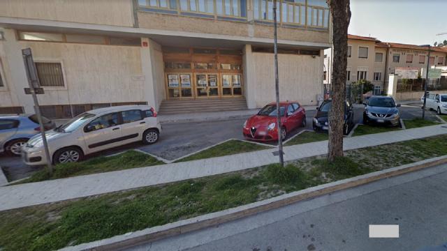 Ascoli Piceno, allagamento nei bagni del Liceo ''Stabili-Trebbiani''. Disagi per l'attività scolastica