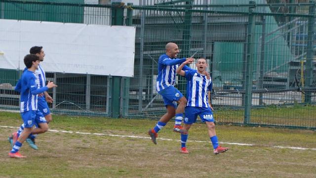 Promozione girone B, il Monticelli batte 2-1 l'Atletico Centobuchi. Doppietta di Gibellieri