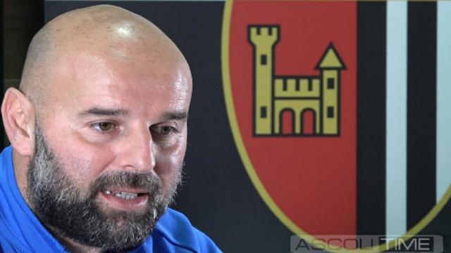 Ascoli Calcio, incrocio con la Vis Pesaro dell'ex Stellone. Per il tecnico romano breve parentesi a ridosso del Covid