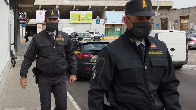 Guardia di Finanza, intensificati controlli di prevenzione traffici illeciti lungo la costa maceratese