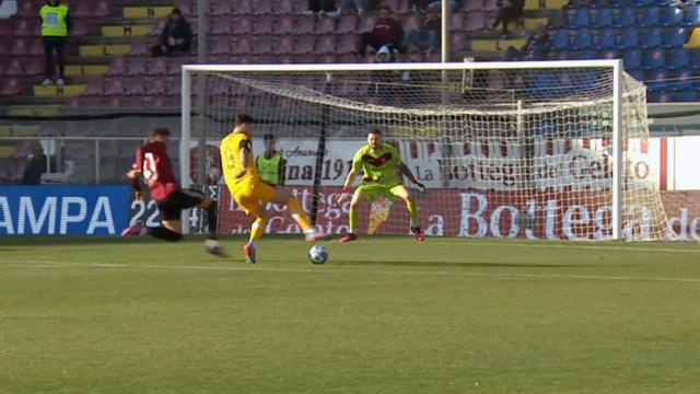 Serie B 24° turno: Frosinone padrone assoluto. Successi pesanti di Cagliari, Pisa, Modena e Venezia