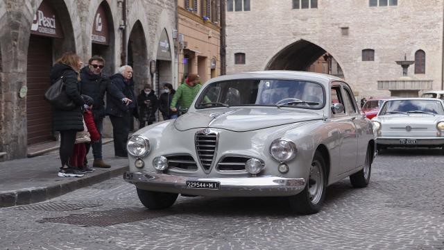 Caem-Scarfiotti, grande successo di partecipanti per ''Le storiche in Piazza' a Fabriano