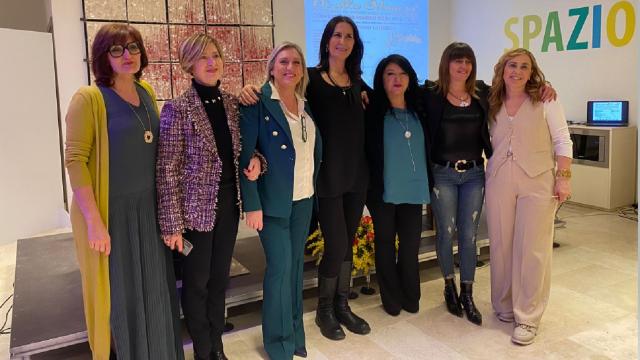 'Infinite sfumature di rosa' e “Tè alla mimosa', successo per il doppio appuntamento al femminile ad Ascoli e Folignano