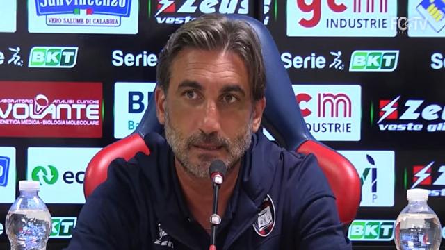 Crotone-Lecce 0-3, le voci di Modesto (“Squadra sgonfia, approccio totalmente sbagliato”) e Baroni