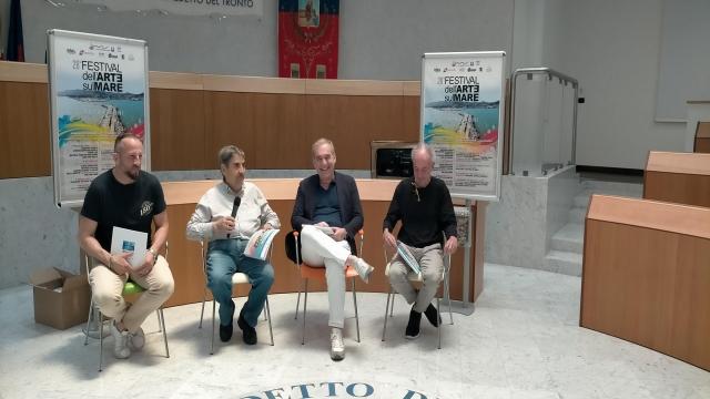 San Benedetto: Palazzina Azzurra, presentazione del Festival dell'Arte sul Mare