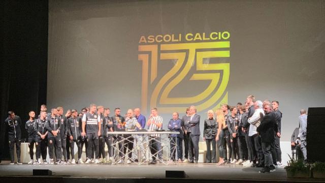 Ascoli Calcio, forti emozioni bianconere al Teatro Ventidio Basso per i 125 anni. Presentato progetto nuova Curva Sud 