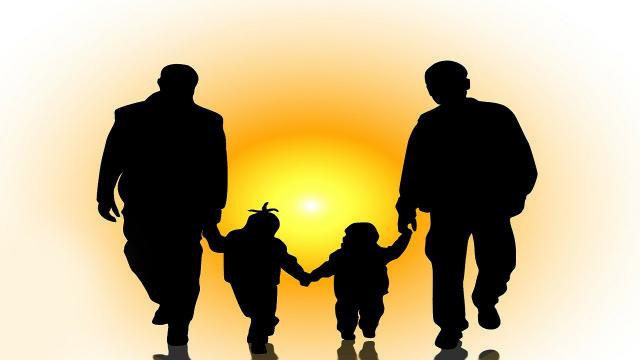 Come può una coppia omosessuale avere figli?
