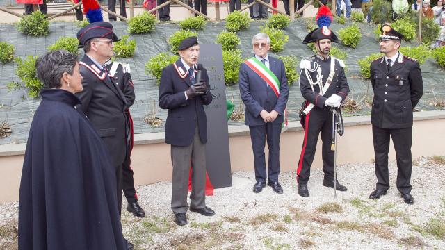 Comunanza, 50° anniversario costituzione Associazione Nazionale Carabinieri. Intitolato parco a Generale Dalla Chiesa