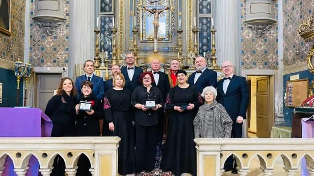 Grottammare, la Corale Santa Rita da Cascia anima la Santa Messa nella chiesa di San Giovanni Battista