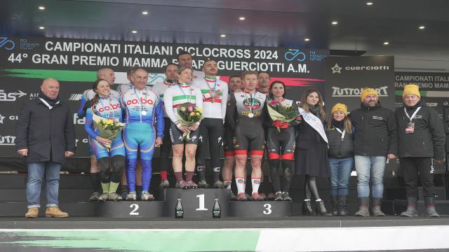 Marche tricolore nel ciclocross a Cremona con Bocchini,  Guerrini, Macculi e nella staffetta col Team Cingolani