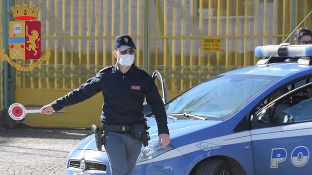 San Benedetto del Tronto, poliziotti sventano raduno di scooter ''truccati''