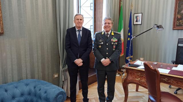 Ascoli Piceno, prefetto Copponi riceve il Comandante Regionale Marche della Guardia di Finanza Alessandro Barbera