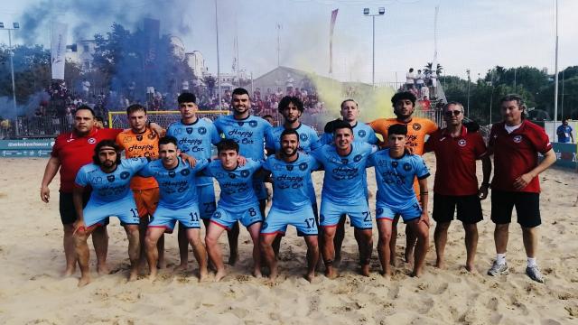 Serie Aon 2023 alla Beach Arena, la Samb Beach Soccer asfalta 8-0 l'Icierre Lamezia