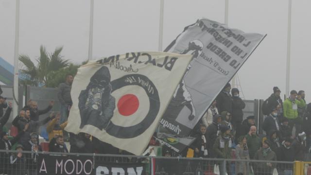 Lucchese-Ascoli, primo aggiornamento sul dato dei tifosi bianconeri nel Settore Ospiti