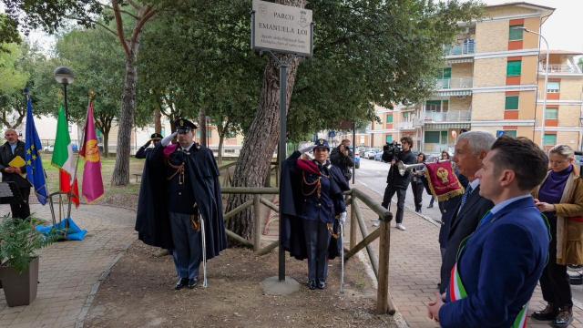 Ascoli Piceno, nel quartiere Borgo Solestà un parco intitolato all'agente Emanuela Loi: la cerimonia di inaugurazione