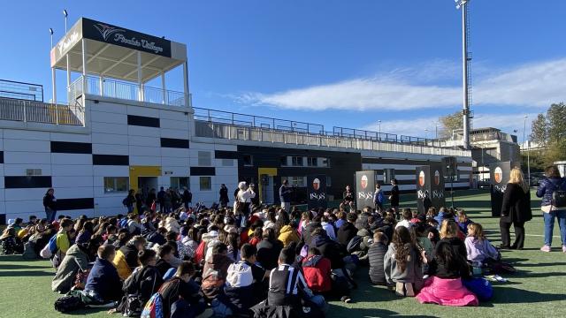 Ascoli Calcio, progetto ‘Scuole al Picchio Village’: 220 alunni di Ascoli e del Fermano in visita alla squadra