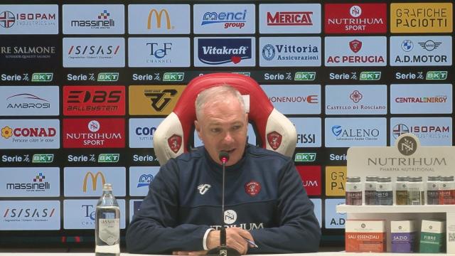 Perugia-Crotone 2-0, le voci di Alvini (“Vittoria più importante della stagione”) e Marino (“Ingenuità sui gol”)