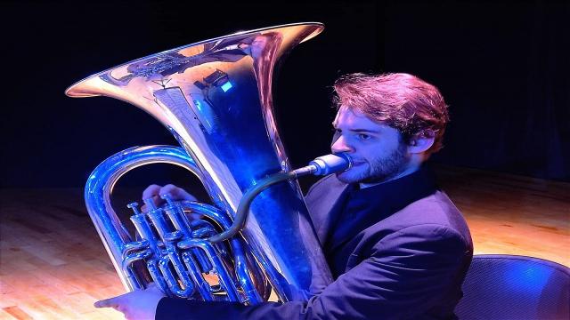Scuola di Musica di Massignano, grande successo a Madrid per il concertista Strappati