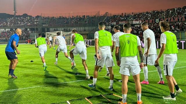 Ascoli Calcio, ripresa degli allenamenti nel tardo pomeriggio dopo i funerali di Mazzone