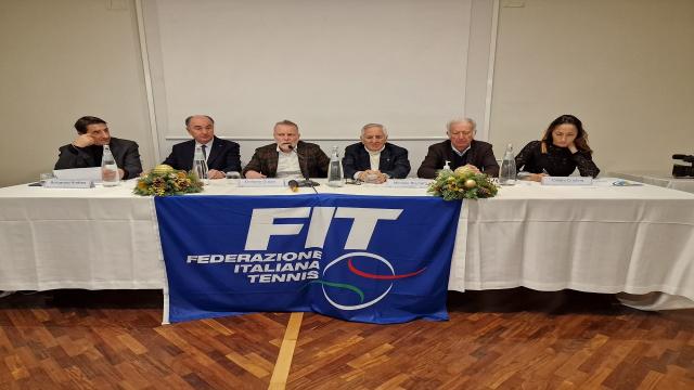 Numeri straordinari nel 2022 per il tennis ed il padel nelle Marche. Quantità e qualità