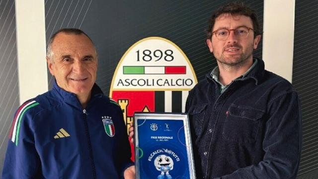 Ascoli Calcio, consegnata ad Andrea Passeri una targa dalla FIGC Marche–Divisione Calcio Paralimpico e Sperimentale