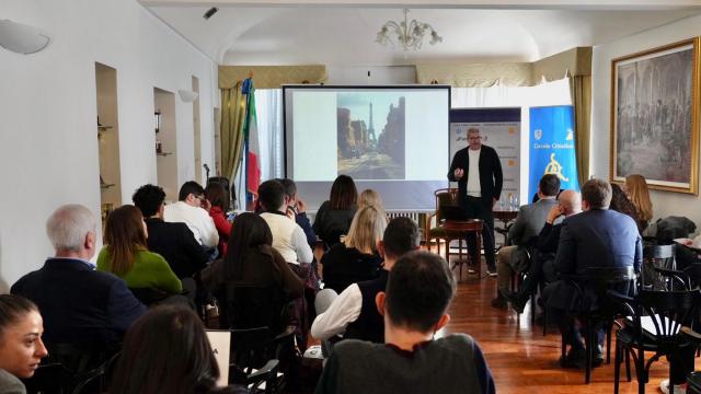 'Costruttori di Futuro - Crea, Credi, Cambia': ad Ascoli in svolgimento secondo modulo corso di formazione