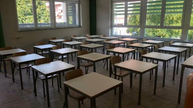 Regione Marche, approvato il nuovo calendario scolastico 2023/2024. Si parte il 13 Settembre