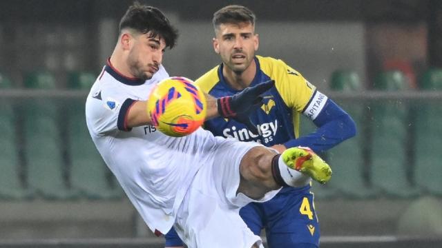 Verona-Bologna 2-1, highlights. Quarto gol in campionato per Orsolini