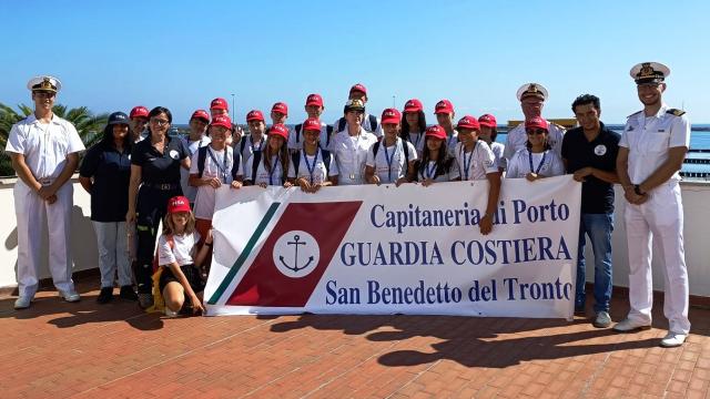 San Benedetto del Tronto, ragazzi Camposcuola 'Anch’io sono la Protezione Civile' incontrano uomini Capitaneria di Porto