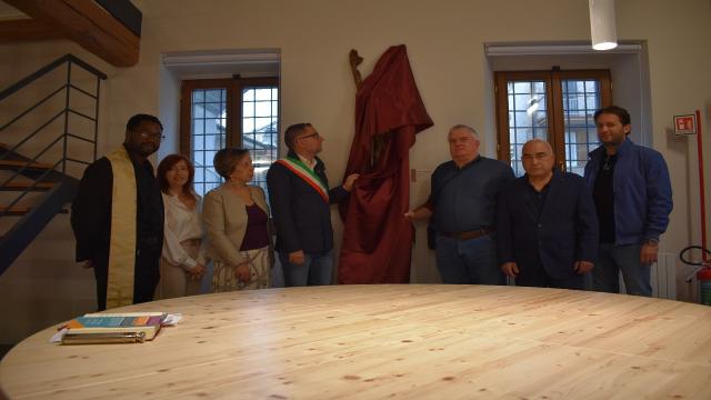 Monteprandone, patrimonio culturale si arricchisce di una scultura dell’artista ascolano Giuseppe Marinucci 