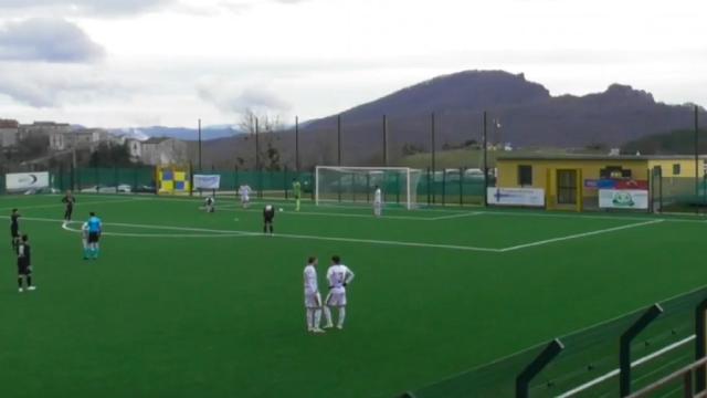 Serie D girone F, Atletico Ascoli sconfitto 3-2 nel recupero a Vastogirardi dopo una gara rocambolesca