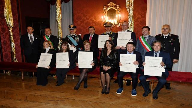 Prefettura Ascoli Piceno, cerimonia di consegna dei dell’Ordine  “Al Merito della Repubblica Italiana”