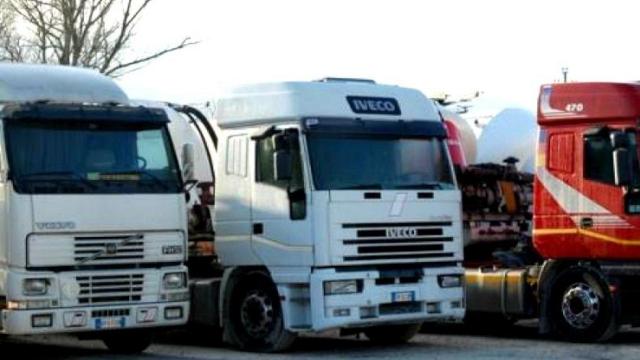 Provincia Ascoli: bando autotrasporto merci conto terzi in collaborazione con la Provincia di Macerata