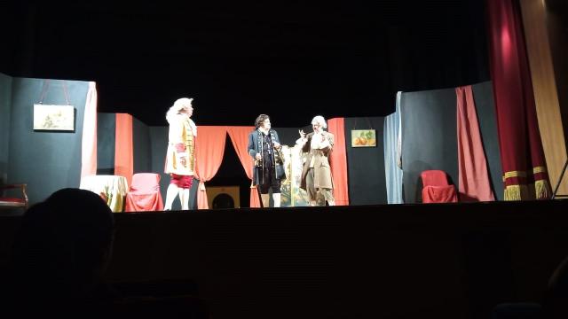 Monteprandone, gli alunni dell'Allegretti allo spettacolo della Locandiera