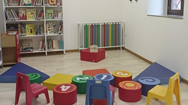 Storie e creatività, l'autunno nella biblioteca comunale 'Mario Rivosecchi' di Grottammare per i piccoli lettori 