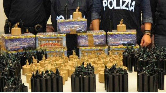 Ascoli Piceno, Polizia di Stato sequestra 48 chili di prodotti pirotecnici. Denunciate tre persone