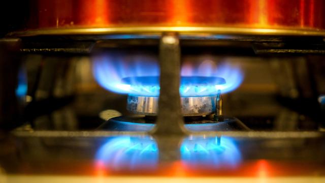 Ascoli Piceno, avviso pubblico assegnazione contributi sostegno per pagamento delle principali utenze domestiche