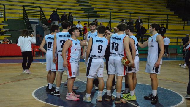 Serie C Gold, la Sambenedette Basket lascia strada libera tra le mura amiche all'Attila Junior