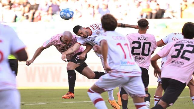 Serie B 8° turno: il Parma passa a Cremona e scappa via. Vittorie interne di Palermo e Cittadella